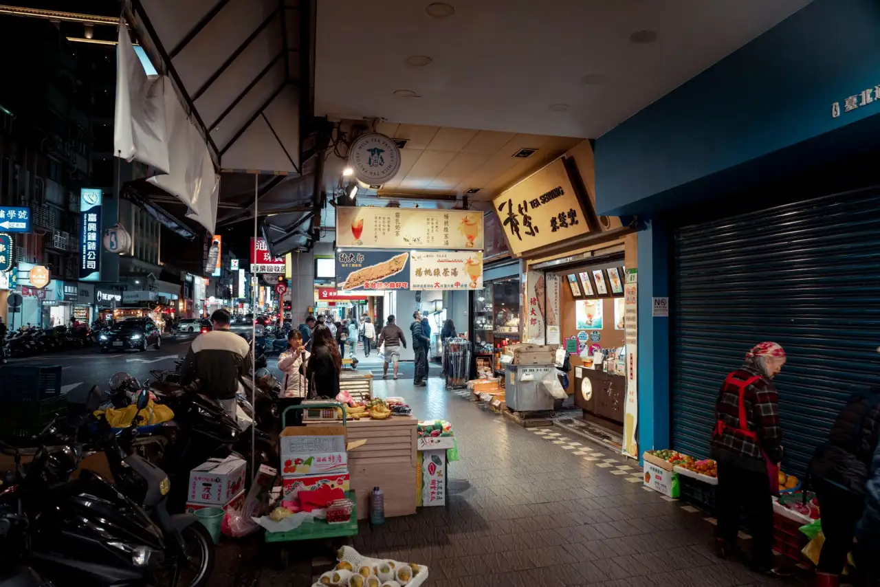沙坪坝办公用品市场趋势：学生文具与校园品类应用案例分析
