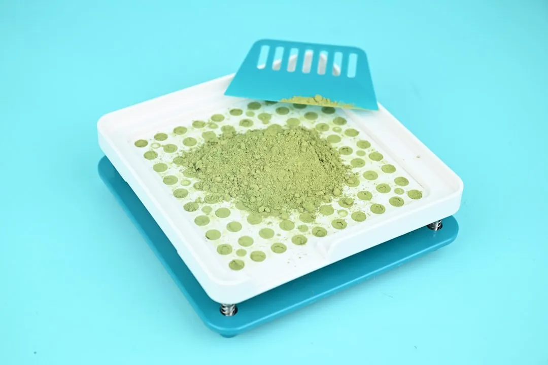 美术用品与办公耗材的仓储管理技术对比分析